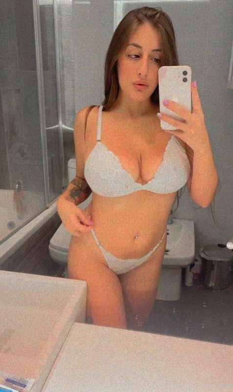 🔞🆓🆓 FREE SUBSCRIPTION 🆓🆓🔞  Hot Argentina with big tits 🌡️🎈🎈 ..