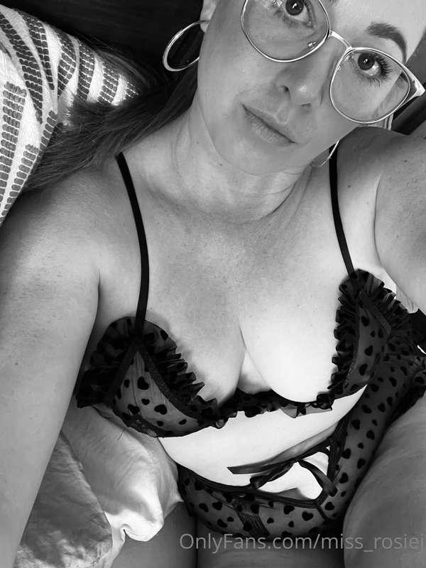 Lay with mummy and tell me all your desires ❤️