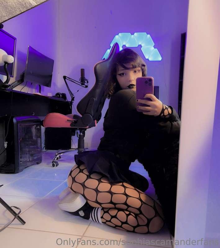 sophiascamanderfans image #4