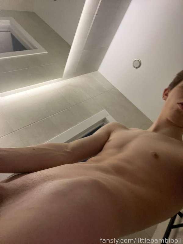 littlebambiboii image #1