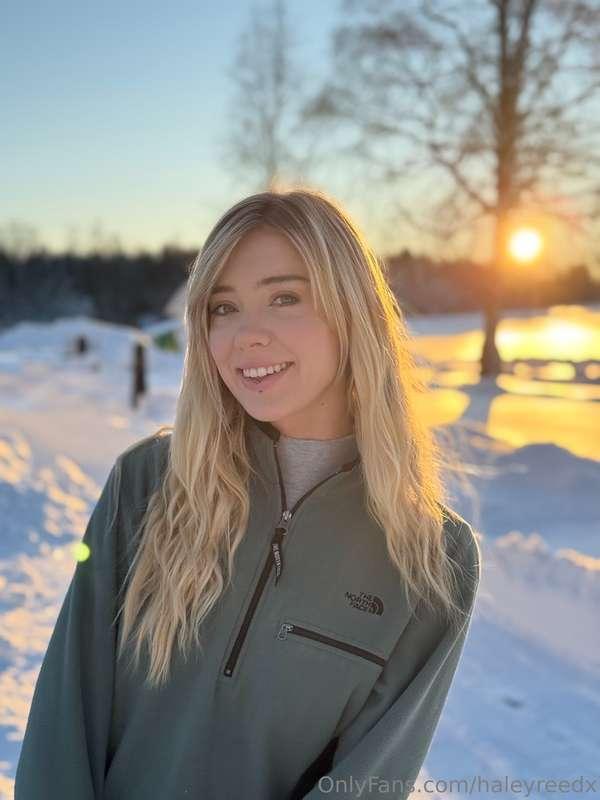 why didn't anyone tell me how beautiful (and cold) Norway is..