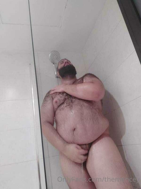 Oso en la ducha
Bear shower