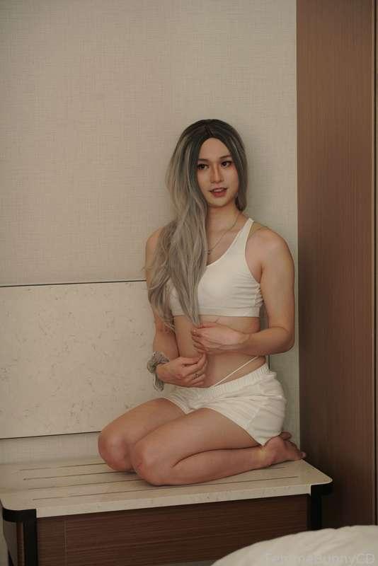 Photo

Another day another twirl

#lolabunny #femmebunnycd #fyp #asian #selfie #foryou #teen #sissy #sexy #sporty #young #tight #femboy 