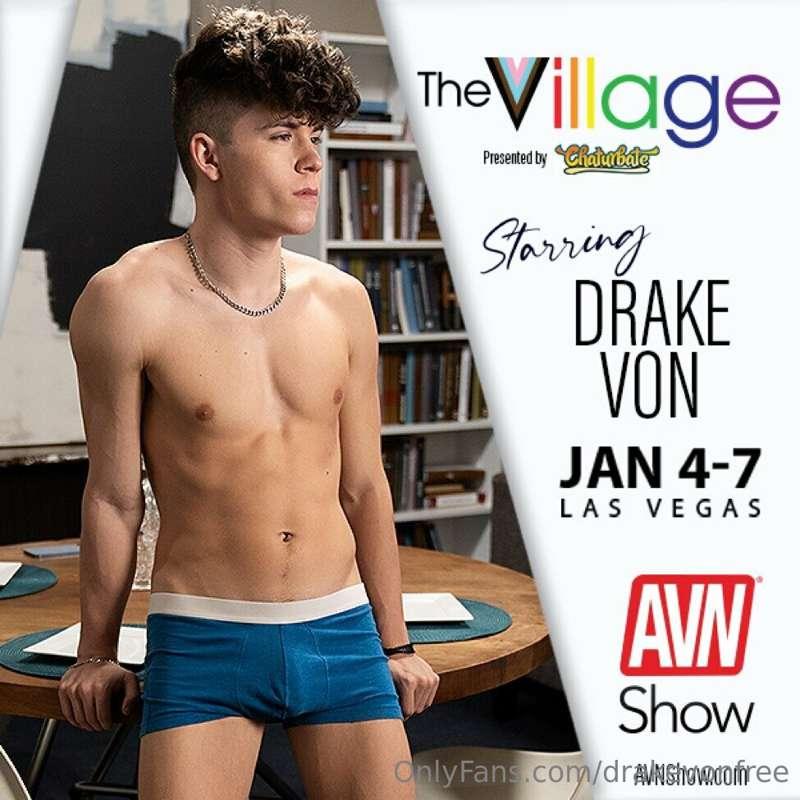 Come see me at the avn 😘