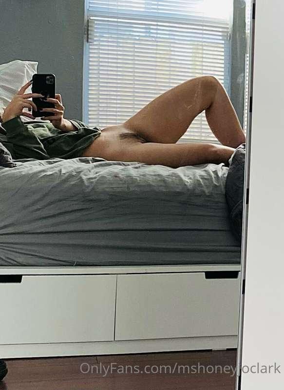 Cause and effect: send nudes -> get pounded. 
Check your DMs..