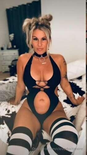 Guys you have to go checkout this real life amateur MILF who..