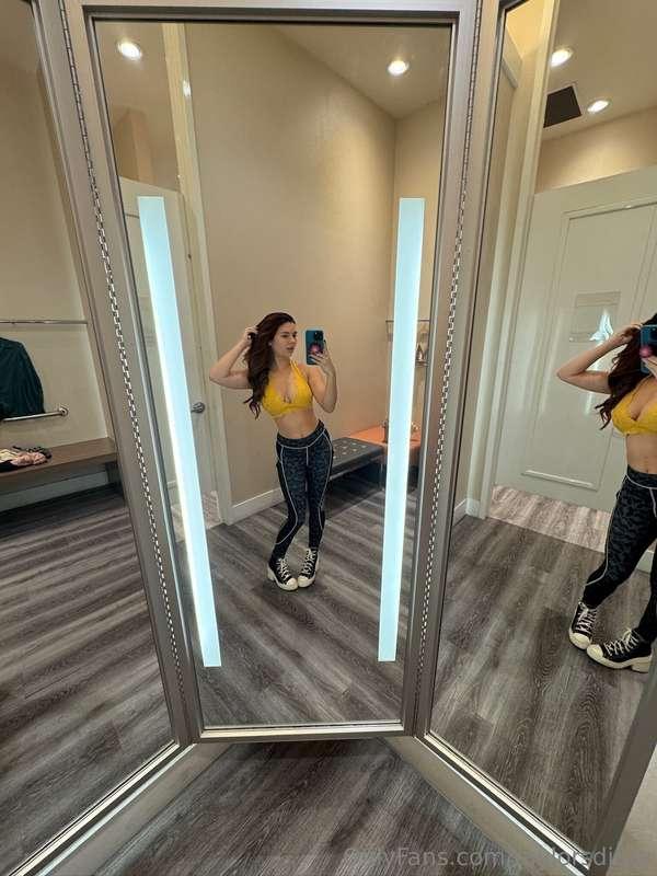 do you wanna undress me? 👉👈