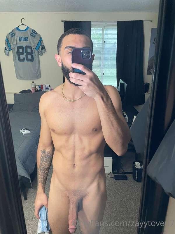 don’t tell me ya sleeping, i’m hornyy 😩