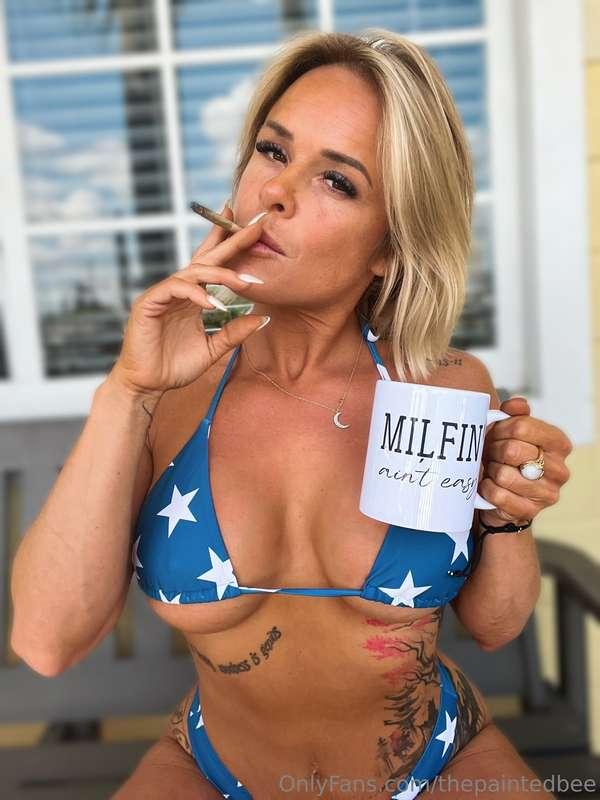 Coffee and a joint to start my day.... just missing?? Commen..