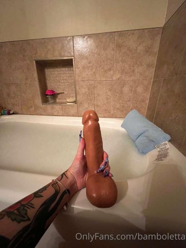 Where do you want to see me put this first ? 🫶🏻
