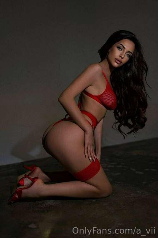 Super fiery dreams to you my sweet 😏🔥🔥🔥