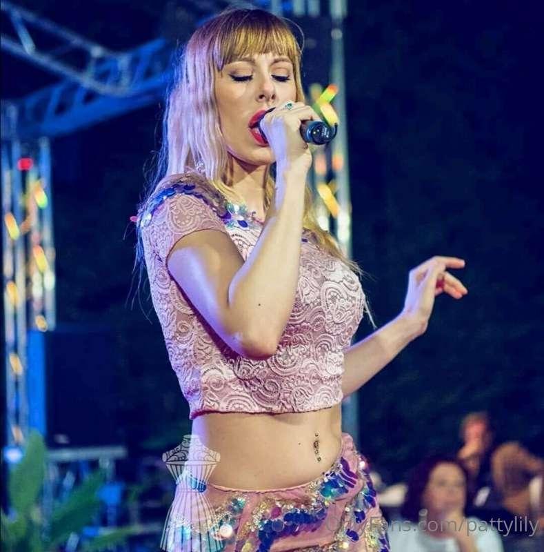 On stage ❤️