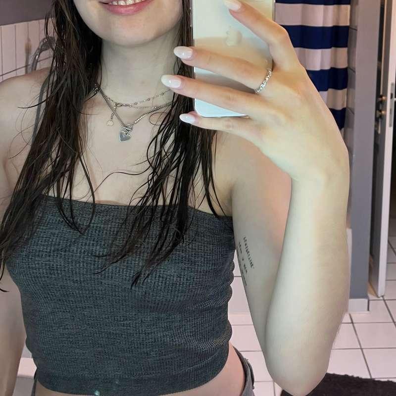 took a shower ☔️👅