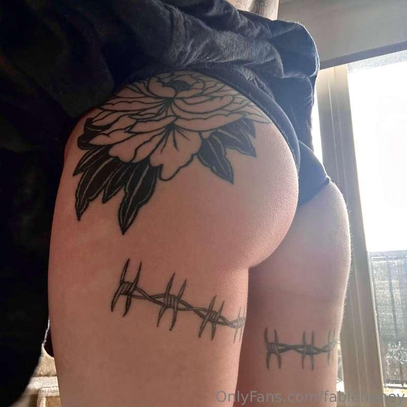 Booty for days 🍑