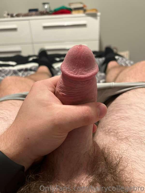 been away on a trip but haven’t touched my cock once in 6 da..