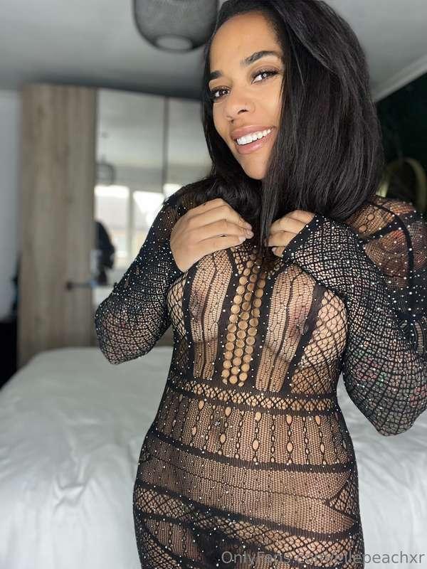 50% SALE ON MY VIP PAGE FOR THE NEXT 24 HOURS Check out @ell..