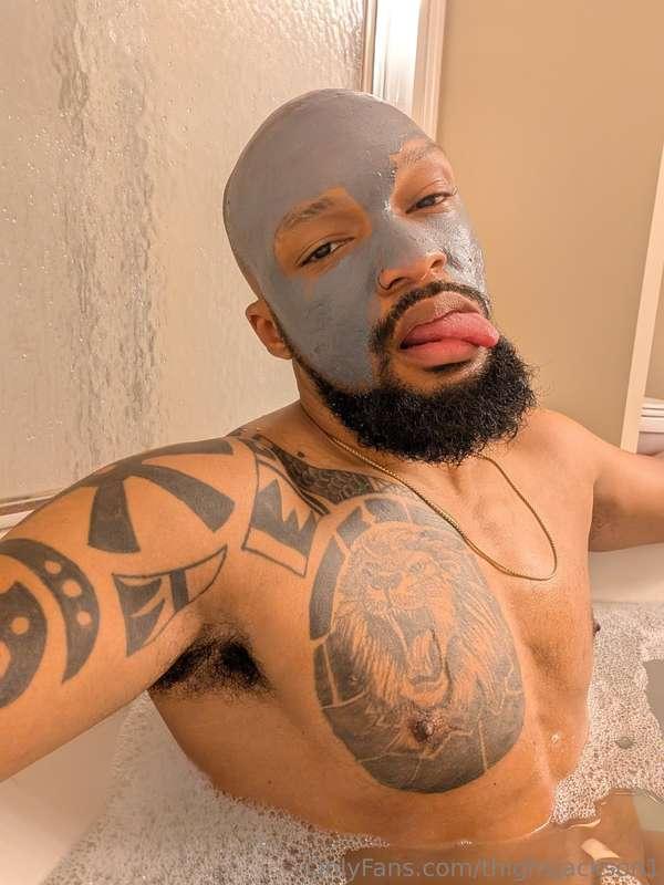 Decided to do a lil self care it's been a min. My feet thank..