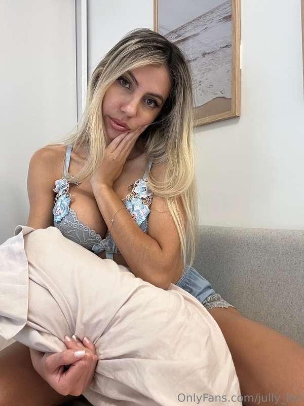 who would be my cuddle buddy tonight? 🥰