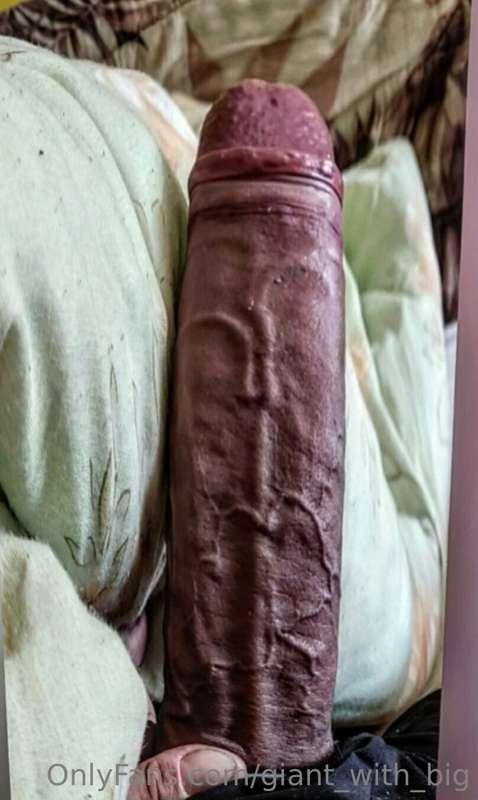 Incredible morning wood...hard as hell, veiny and heavy toy❤..