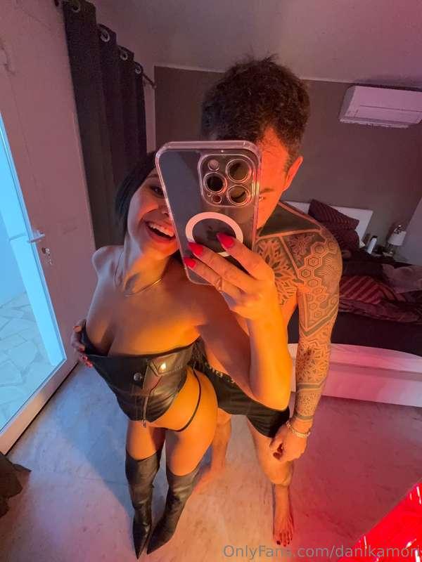 😈💦 ? Siete pronti per la prima LIVE di coppia su @danikamori..