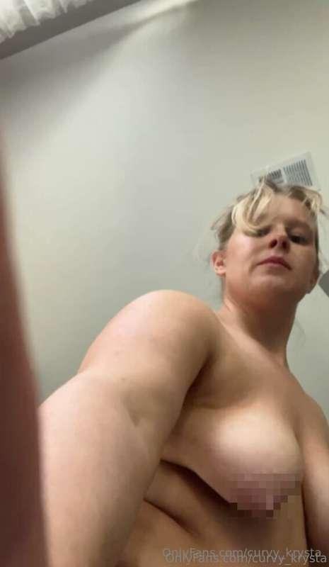 curvy_krysta main image