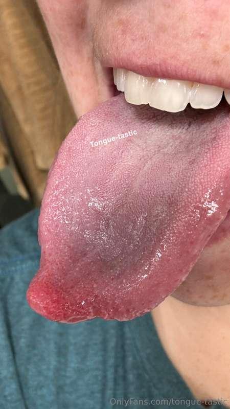 Such close detail of my tongue 