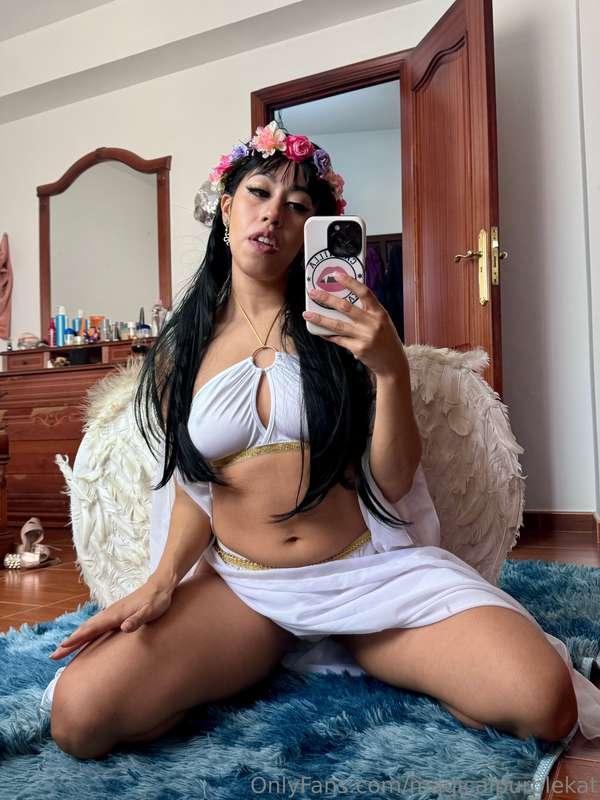 Who would you fuck? 🪽😈