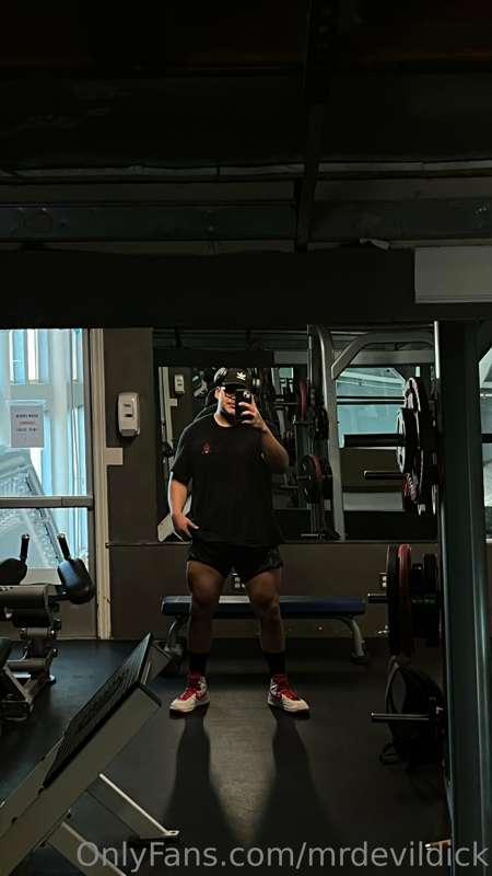 Gym been paying off🦍
