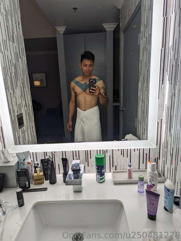 Would you join me for a hot shower 😏