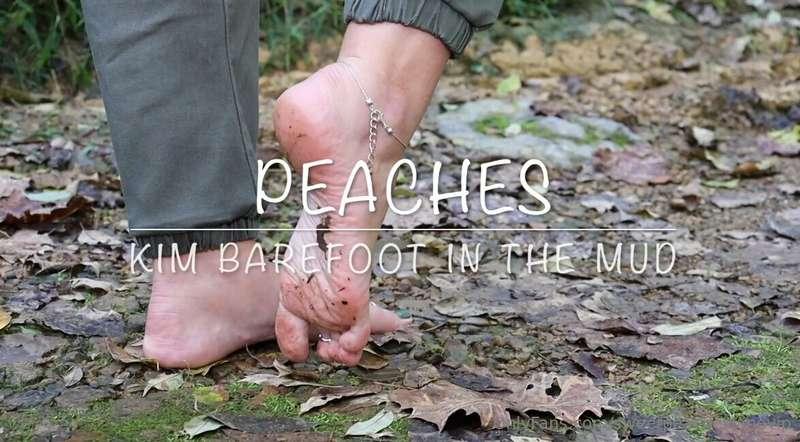 for all my dirty feet lovers would you clean Kim Possibles d..