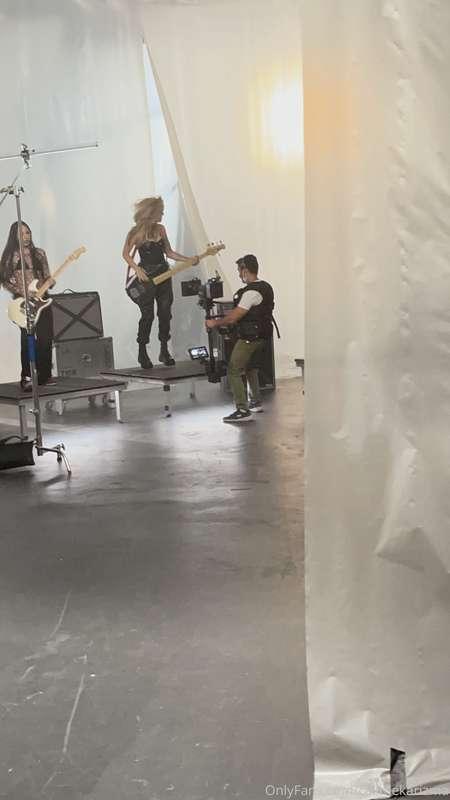 callmekarizma image #0