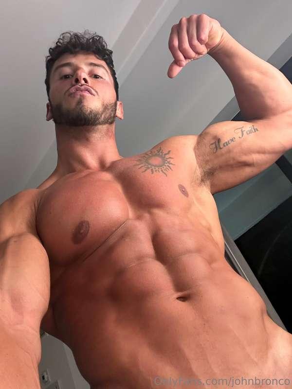 Alpha muscle 