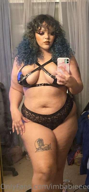 5 days till my birfday!! Spoil me n I’ll spoil uuuu🥰🥰💕💕
