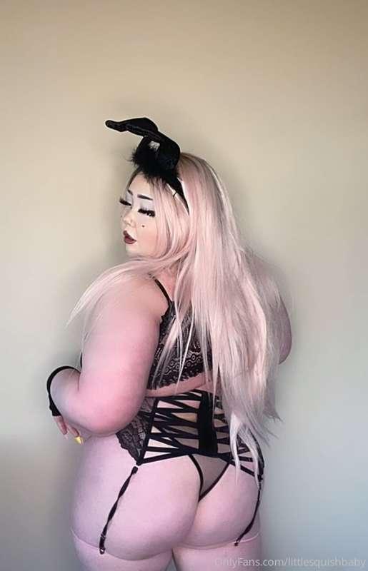 i’m sending out an old clothes try-on PPV tonight, it’s VERY..