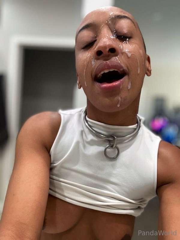 cum on my face every day of the week! 