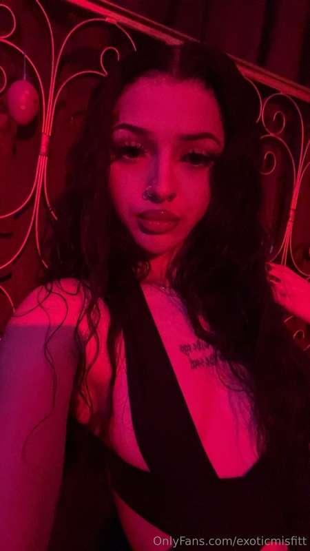 exoticmisfitt image #0