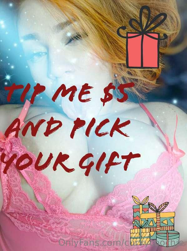 tip me $5 and let me surprise you, I'll send you a very hot ..