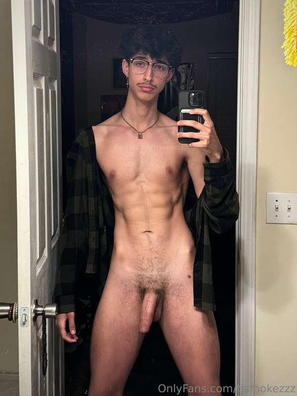 New glasses what do yall think 🤓