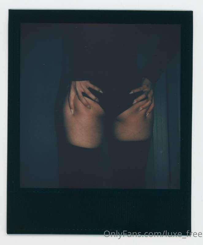 💖 *polaroid 14* 💖 **V-DAY POLAROID AUCTION** 💖 *link in bio ..