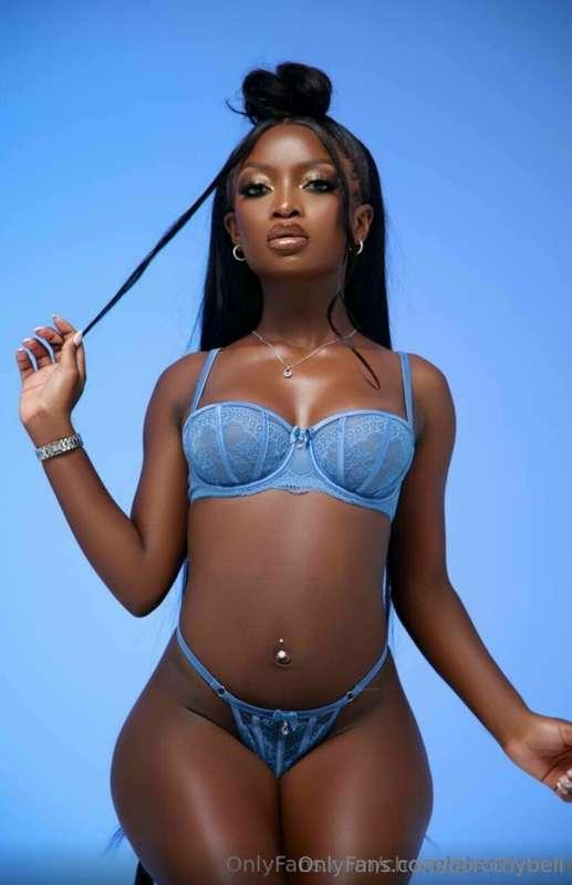 𝐉𝐮𝐢𝐜𝐲 𝐠𝐢𝐫𝐥 @chocolateminerva 🤤 𝐝𝐫𝐞𝐚𝐦𝐢𝐧𝐠 𝐚𝐛𝐨𝐮𝐭 𝐇𝐎𝐓 𝐝𝐢𝐜𝐤 𝐟𝐢𝐥𝐥 ..