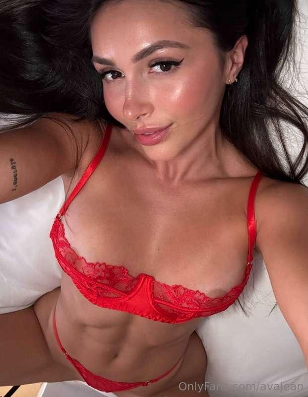 WOW 😍 my hottie friend @madisonshaw wants you over on her FR..