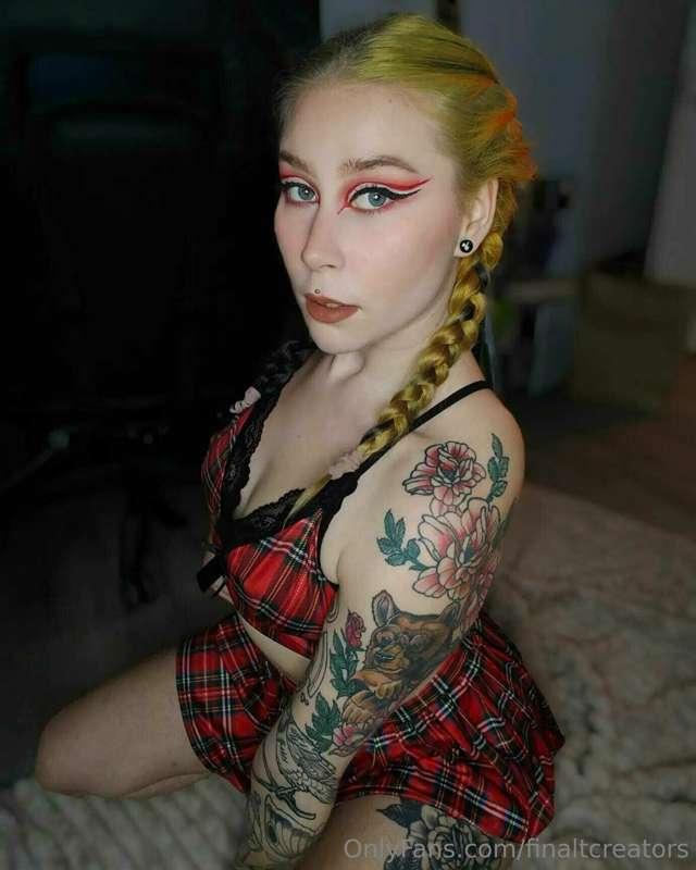 🇫🇮 • 🇬🇧 @bunnylustful @bunnylustfulfree
--------------------..