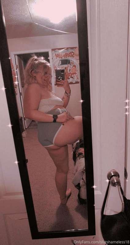 Daddy pull my pants down and spank me as many times as I mak..