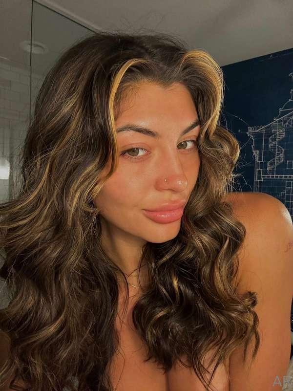 i’ll see u in my dreams x