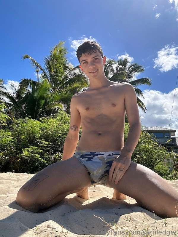 Let’s be beach buddies 😉