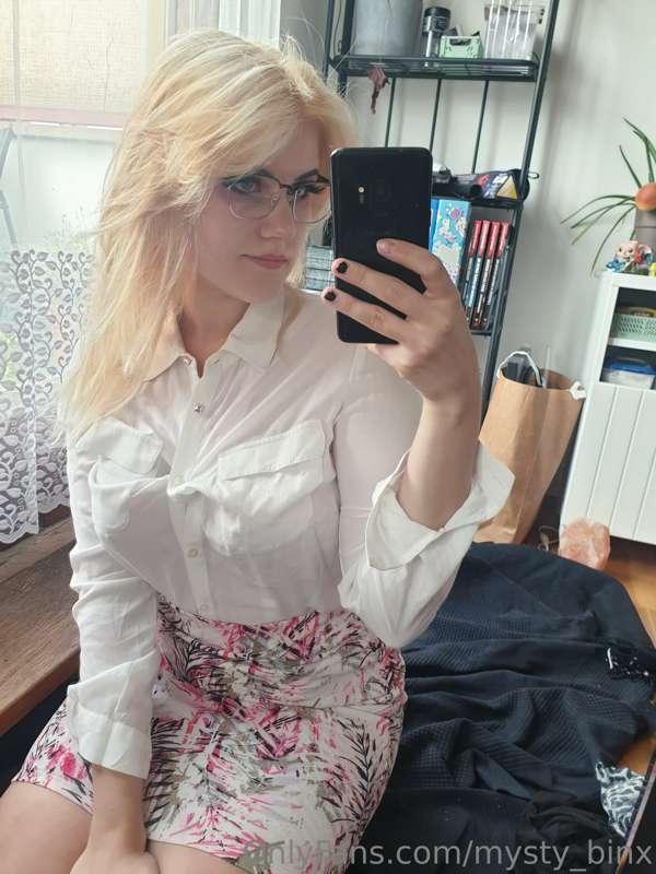 mysty_binx image #1