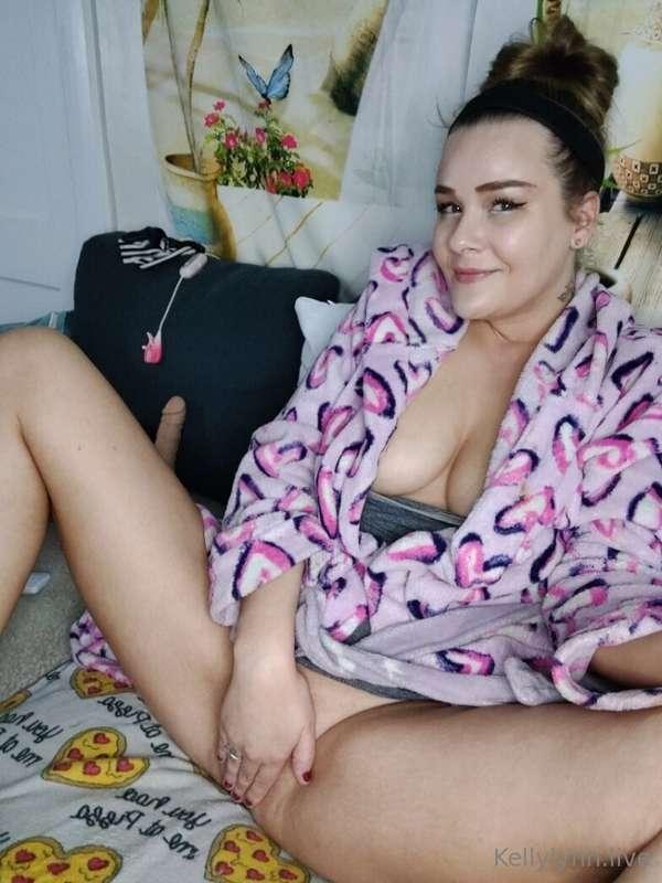 I wish you were here 💦😈