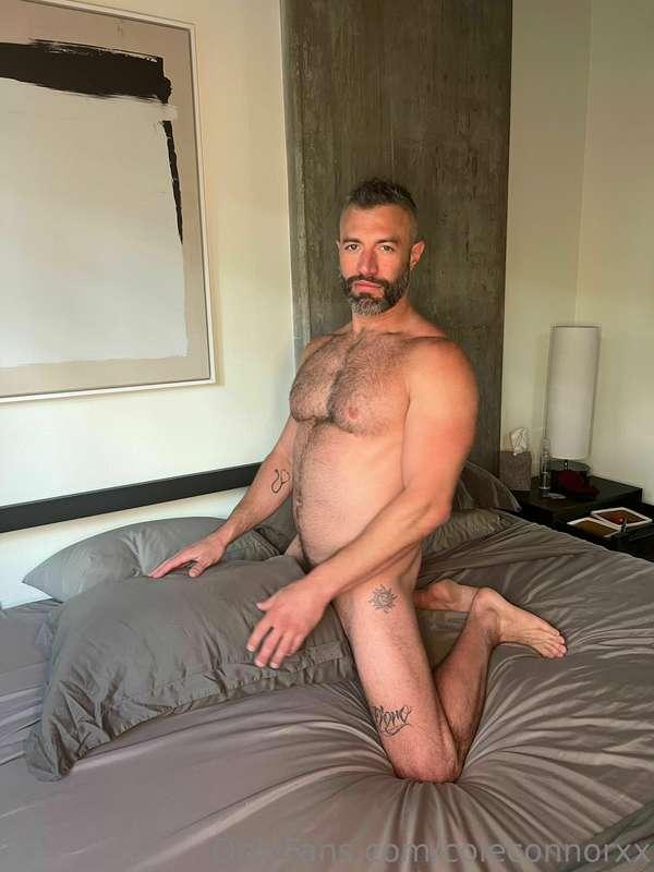 Want you instead of the pillow😈