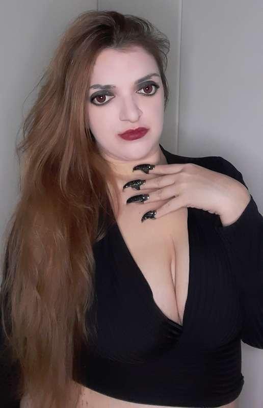 Vampire Mistress Photos