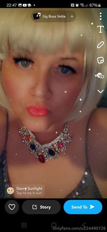 Wanna give me a kiss? Xx